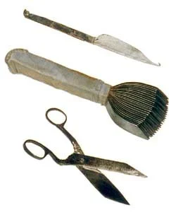 Essential Tools Used by Persian Carpet Weavers